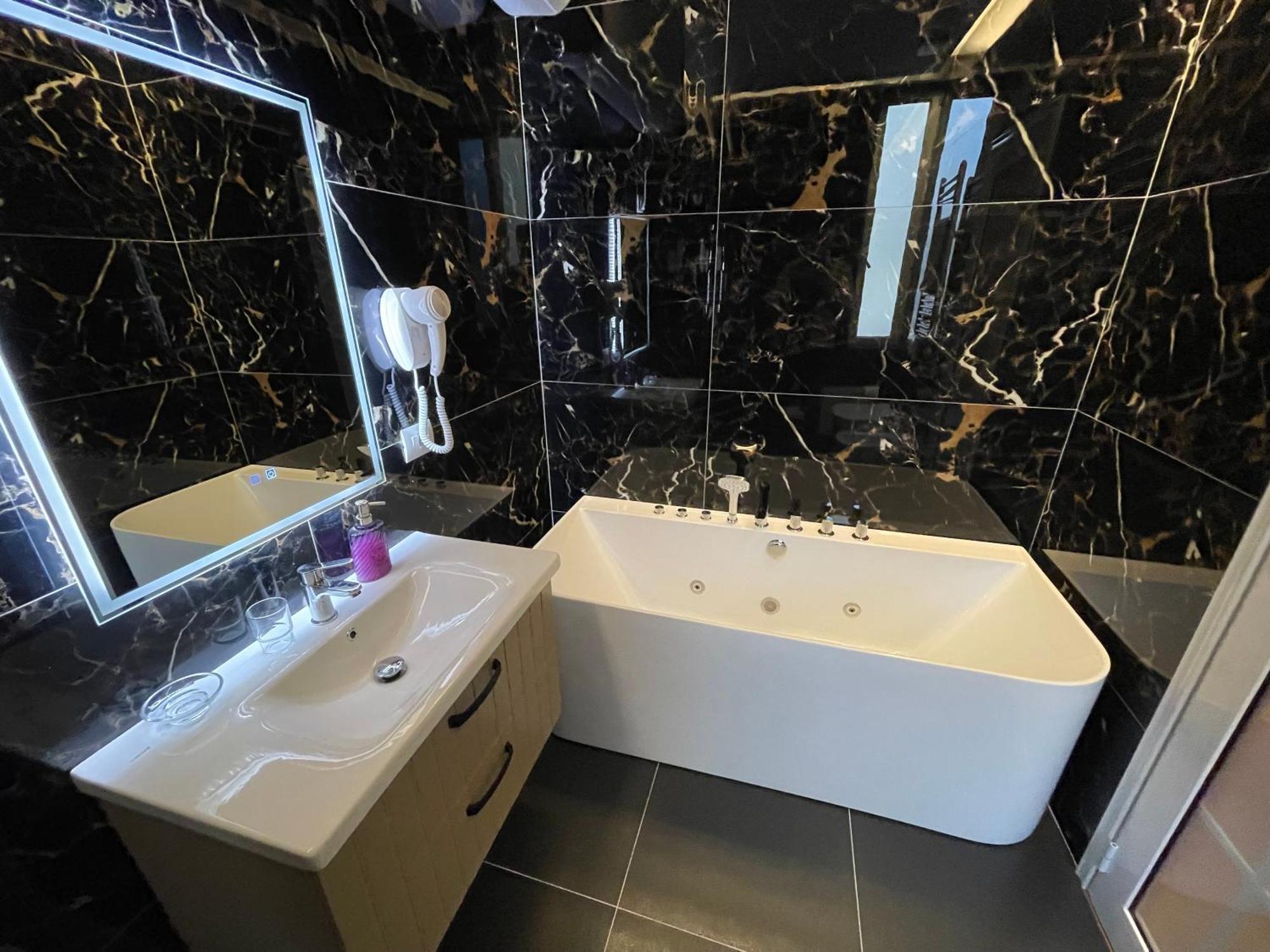 Hotel Vila 15 - Center Tiran Dış mekan fotoğraf